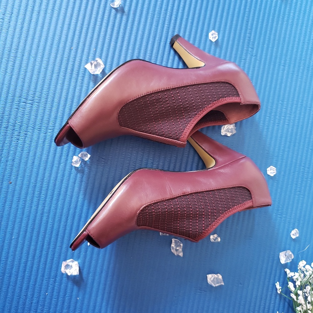 NIB Bella Vita burgundy Ninette peep toe heel - Picture 7 of 8
